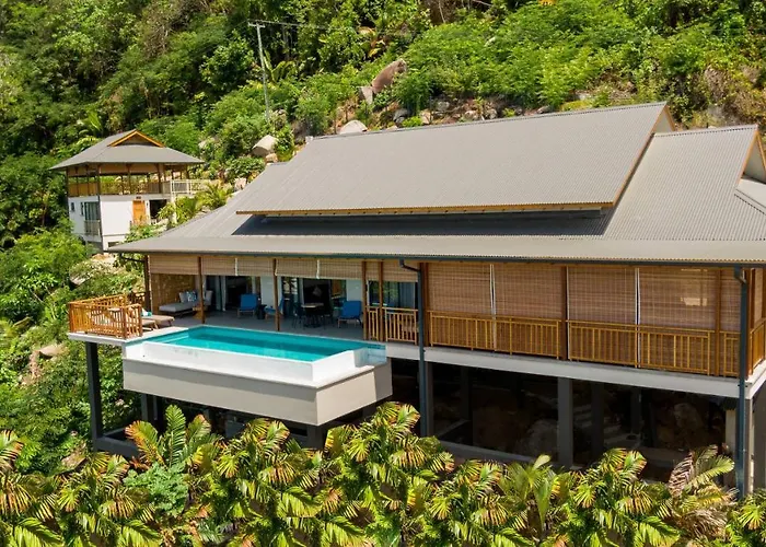 Paradise Yoga & Wellness Hotel Takamaka