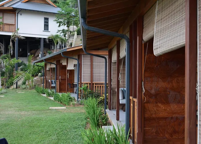 Paradise Yoga & Wellness Takamaka