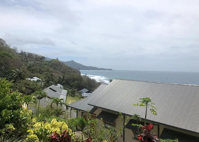 Paradise Yoga & Wellness * Takamaka